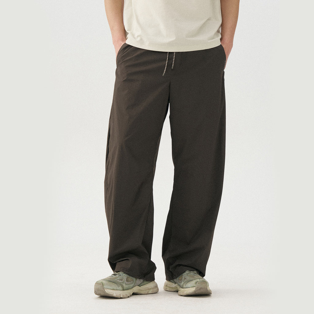 Men's Outdoor Water-Resistant UPF100+ Raw Yarn Lightweight Cool Touch Curved Relaxed Fit Casual Pants